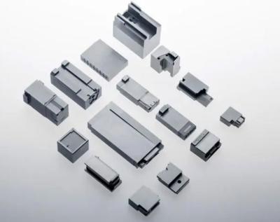 China Os componentes de aço do molde da precisão H13 introduzem com fazer à máquina do CNC à venda
