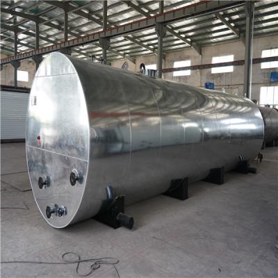 China Cylinder Shape Heating Speed Fast Asphalt Heating Tank With Bitumen Thermometer And Manhole for sale