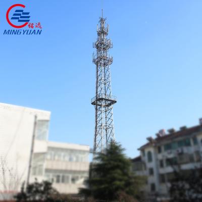 中国 3 / 4 Legged Lattice Steel Tower SS400 Galvanized Angular Tubular Telecom  Guyed 販売のため