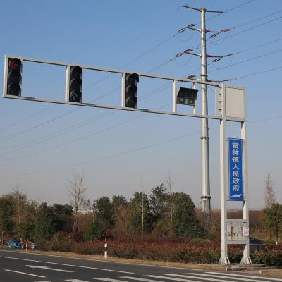China Hot Dip Galvanized Traffic Signal Pole , 6m Cantilever Light Pole for sale
