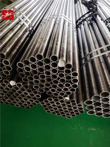 Quality High Precision Black Seamless Steel Pipe DIN2391 ST45 for sale