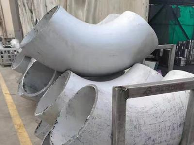 China Estándar Buttweld de acero inoxidable del estruendo de 304 colocaciones de Sch40s en venta