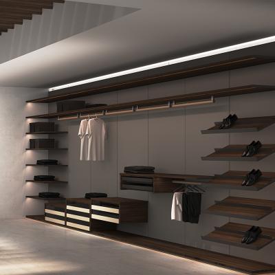 China Sliding Door Master Walk In Closet Furniture Wood Aluminium With Linear LED for sale