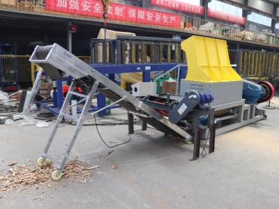 China 60pcs pallets/hour Wood Pallet Grinder Metal Separator Waste Wood Pallet Grinding Machine for sale