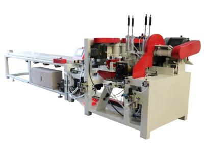 China Máquina de fabricação de paletes de madeira de venda direta máquina de pregar pés de paletes máquina automática de corte de blocos de paletes de madeira à venda