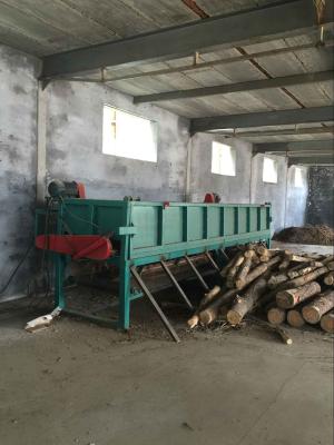 China Mobile Wood Debarker Wood Peeling Machine Debarker Pine Wood Logs for sale