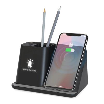 China 2022 New Arrival USB And Type C Output Wireless Fast Charger Pen Holder With Wireless Charger for sale