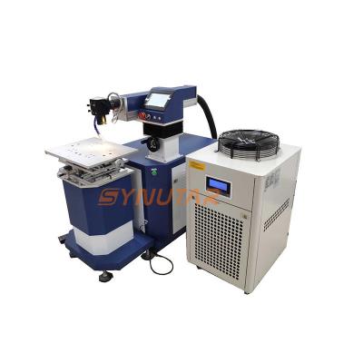 China Industrie Compacte lasersweismachine voor schimmelherstel / roestvrij staal 380V vermogen Te koop