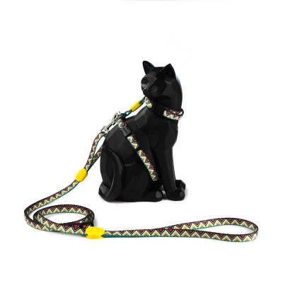 China Ligação e chicote de fios pequenos de Cat Harness And Leash Kitten do curso à venda