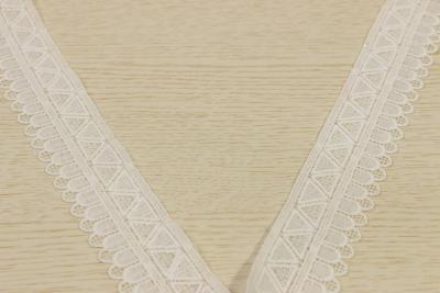 Chine La dentelle géométrique de guipure de forme de Multiusage équilibre le polyester 100% n'importe quelle couleur à vendre