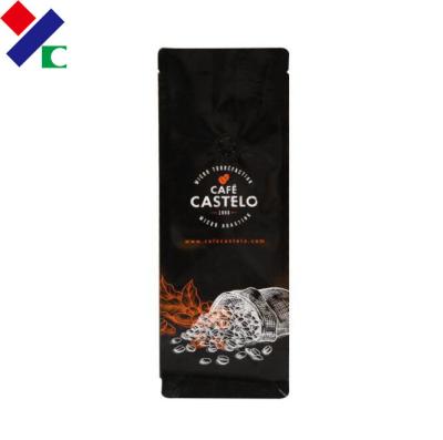 China 100g 5lb Aluminium Foil Coffee Stand Up Pouches , Custom Coffee Bean Bags With Valve for sale