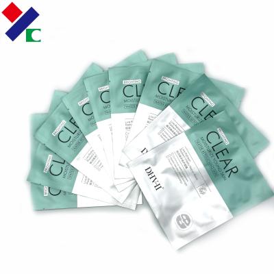 China Customized Aluminum Foil Three Side Seal Sachet Bags 25ml for sale