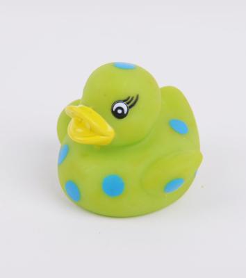 China 5cm Length Dot Patterned Baby Rubber Duck Floating Water Resistant BPA Free Standard Duck for sale