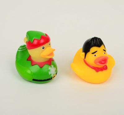 China Snowflake Painting Christmas Squeezing Rubber Ducks Safe For Baby Bath for sale