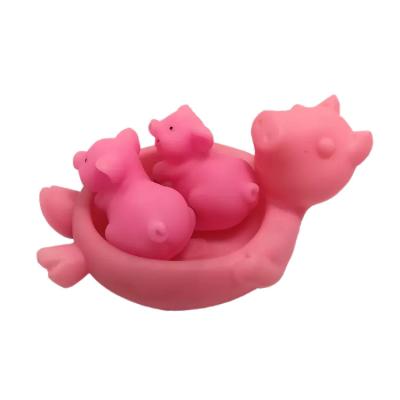 China Kids Baby Custom Floating Bath Toys Pink Floating Pig Toy Set PVC Material for sale