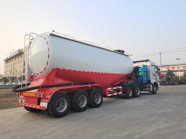 Quality Bulk Cement Tanker Semi Trailer 10000 Gallon 40 Cbm Dry Cement Trailer for sale