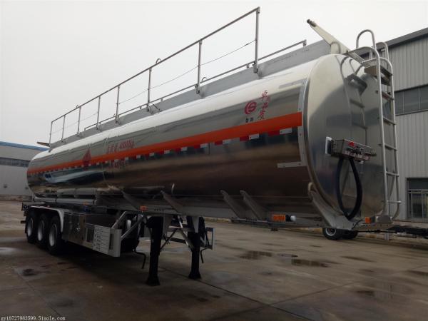 Quality 5000 Gallon 3 Axle Oil Tanker Semi Trailer For Sale for sale