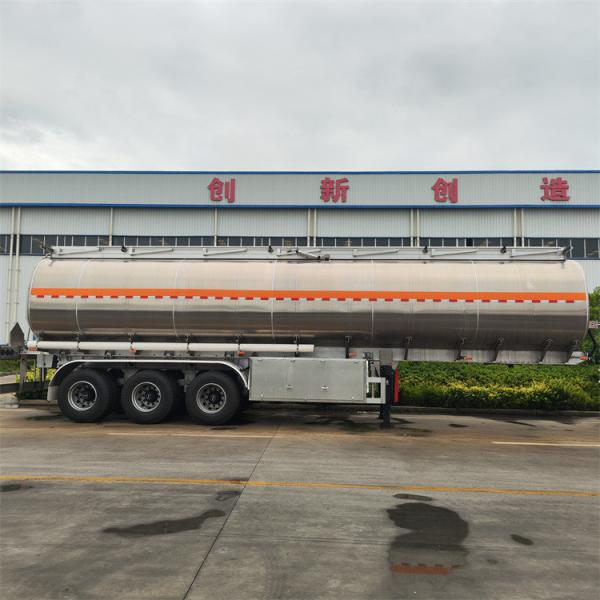 Quality Three Axel 44 Cubic Meters Palm Crude Oil Tanker Trailer Fuel Tanker Semi for sale