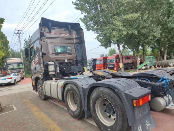 Quality Second Hand Tractor Head Used Tractor Head FAW JH6 550HP 6x4 10 Wheels 40T for sale