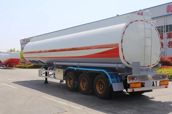 Quality 7000 Gallon Portable Diesel Fuel Tanker Trailer Oil Tank 3 Axles Carbon Steel for sale