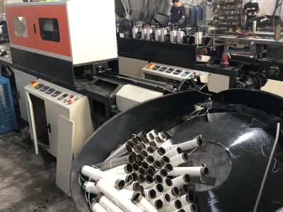 Chine Métier à tisser circulaire réutilisant la chaîne de production tissée par pp de sac de Bobbin Cutting Cleaning Machine à vendre