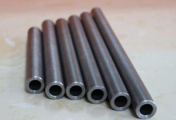 China ASTM A106 Seamless Steel Pipes For Oil And Gas Line 13.7 To 1016mm for sale