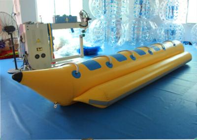 China Barco de plátano inflable de la calidad comercial, juguetes inflables del lago para los deportes en venta