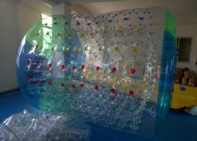 中国 水公園の膨脹可能な屋外ゲームのための青く膨脹可能な水ロール・ボール 販売のため