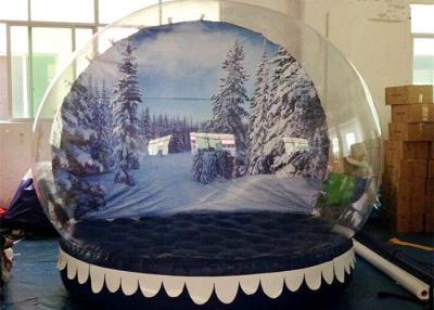 China Tienda clara inflable personalizada de la bóveda de los globos de la nieve de la Navidad al aire libre en venta