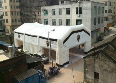 China Großer Notaufblasbares Zelt 25m x 15m mit Feuer-Beweis-Oxford-Stoff zu verkaufen