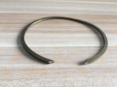 China alambre que forma el material constante del acero de carbono del anillo de retención de la sección de la onda cruzada igual de los anillos en venta