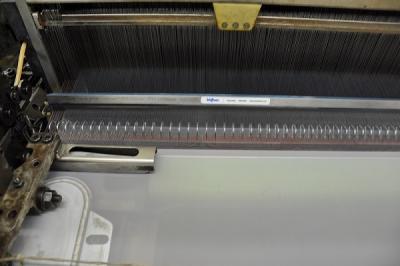 China DPP12T-150 Monofilament Screen Printing Mesh Plain Weave Opening 680UM for sale