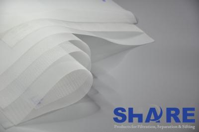 Китай Польза ширины 165cm сетки фильтра полиэстера УЛЬТРАФИОЛЕТОВЫХ лучей resisitant 23μm на открытом воздухе продается
