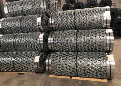 China Blade 65mm Hot Dipped Galvanized Welded 3.2mm Concertina Razor Wire Mesh Fencing for sale