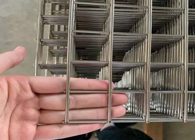 China 4x4 Galvanized 6mm Stainless Steel Welded Wire Mesh Panel Perforated for sale