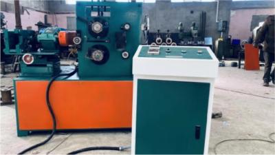 Chine Technique tissée Machine de décapage de treillis métalliques Largeur réglable 2 - 20 mm de treillis à vendre