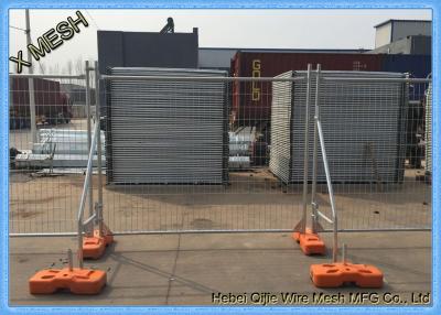 China Hot Dipped Galvanized 2.1m X 2.4m Temporary Mesh Fencing With Concrete Filled Plastic Feet for sale
