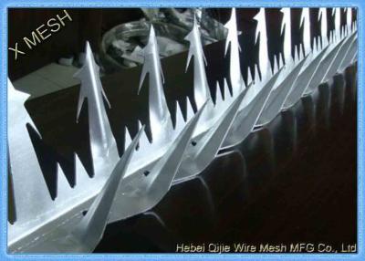 Chine Grand type galvanisé plongé chaud barrière Wall Spikes/barrière Spikes Length en métal 4