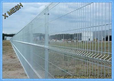 China Galvanized Wire Mesh 3D Security Curved Metal Fence Flexible And Durable PVC Coated for sale