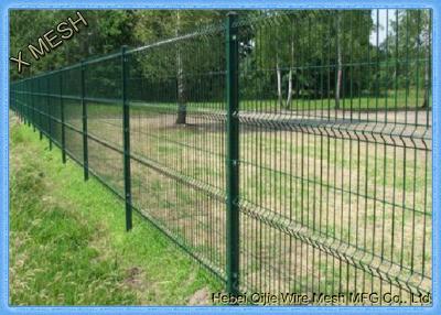 China Triangle Bending PVC Coated Steel Curved Metal Fence For Area Protection for sale