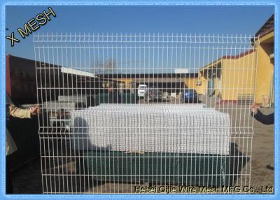 China 2V 3V 3D PVC Powder Coated Curved Metal Fence Welded Wire Mesh Fence 50*200mm for sale