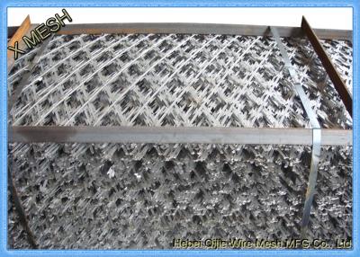 China Welded Galvanized Concertina Razor Barbed Wire Fencing With Loops for sale