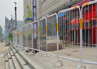 Chine Maille provisoire galvanisée d'immersion chaude clôturant le support de barrière de barrière de contrôle des foules à vendre