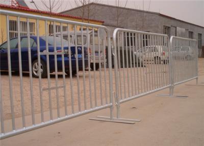 Chine Site provisoire clôturant la clôture piétonnière de maille de barrière de croisement de sécurité de courses sur route à vendre