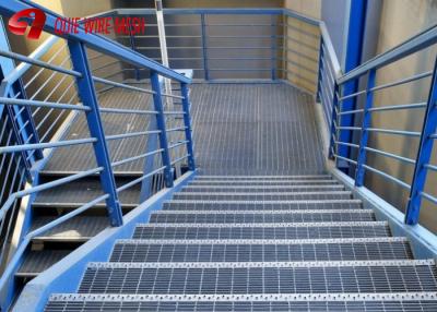 China SGS Plain Or Serrated Anti Slip Expanded Metal Mesh Steel Walkway Grating for sale