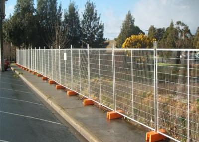 China Pre - Galvanized 2400x2100mm Temporary Mesh Fencing , Temporary Site Fencing With Base for sale