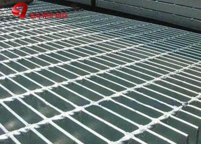 Китай Сваренная горячая окунутая гальванизированная стальная гратинг сетка подгонянная для защиты продается