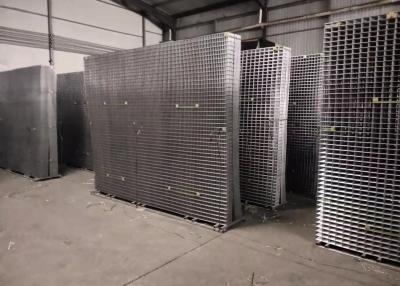 China Hot Dipped Galvanized Welded Fencing Panels 3mm 4mm 5mm 6mm Thickness for sale