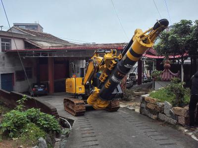 China Pile Foundation Equipment , Hydraulic Rotary Piling Rig Max. Drilling Diameter 1200 Mm Max. drilling depth 16 m for sale