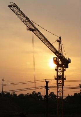 China Sicherheits-schwere Aufzug-Bau-Turmkrane für Hochbau-Projekte zu verkaufen